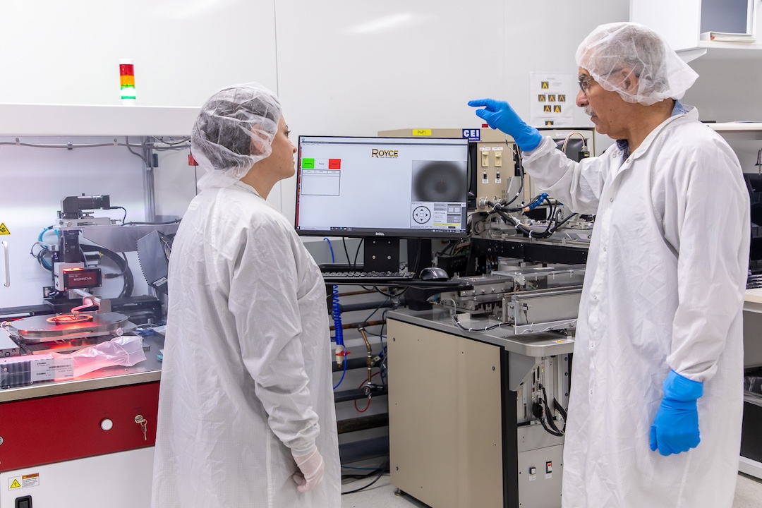 Trusted Mechanical Support for Bruker AFM Probes